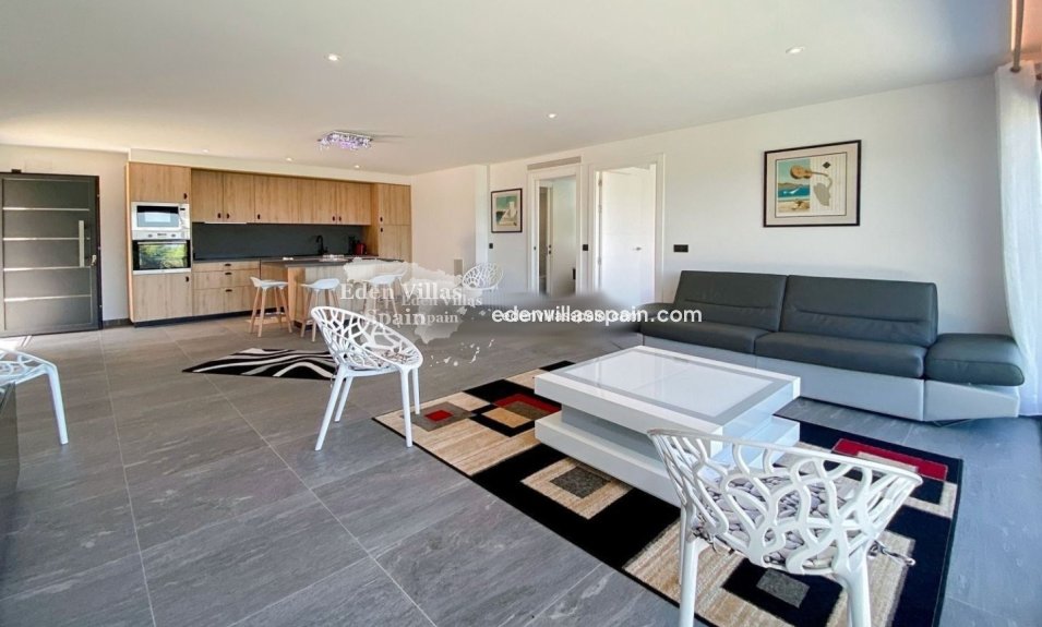 Resale - Coastal Villa - Grifeu
