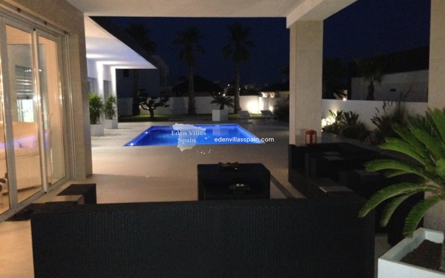 Resale - Coastal Villa - La Marina