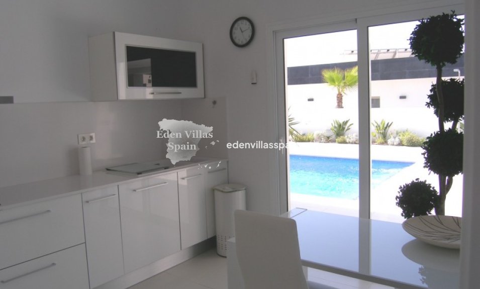 Resale - Coastal Villa - La Marina
