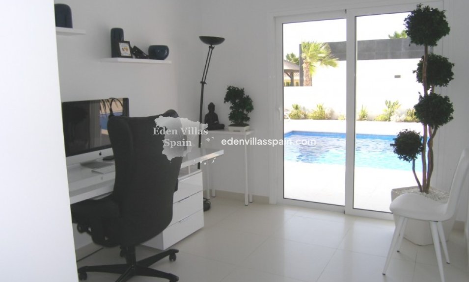 Resale - Coastal Villa - La Marina