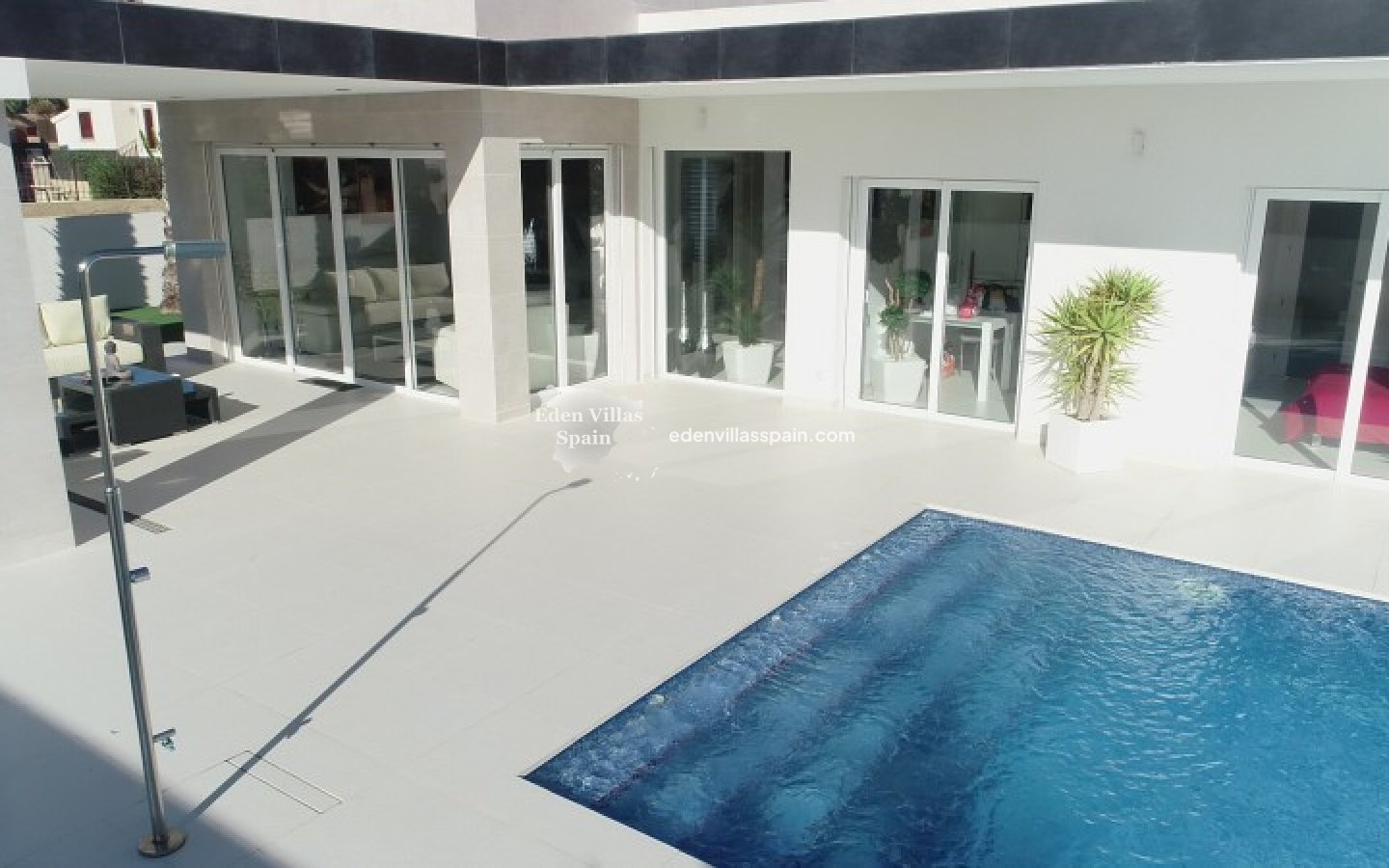Resale - Coastal Villa - La Marina