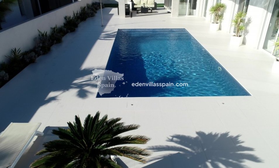 Resale - Coastal Villa - La Marina
