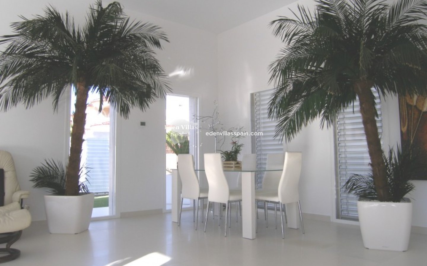 Resale - Coastal Villa - La Marina