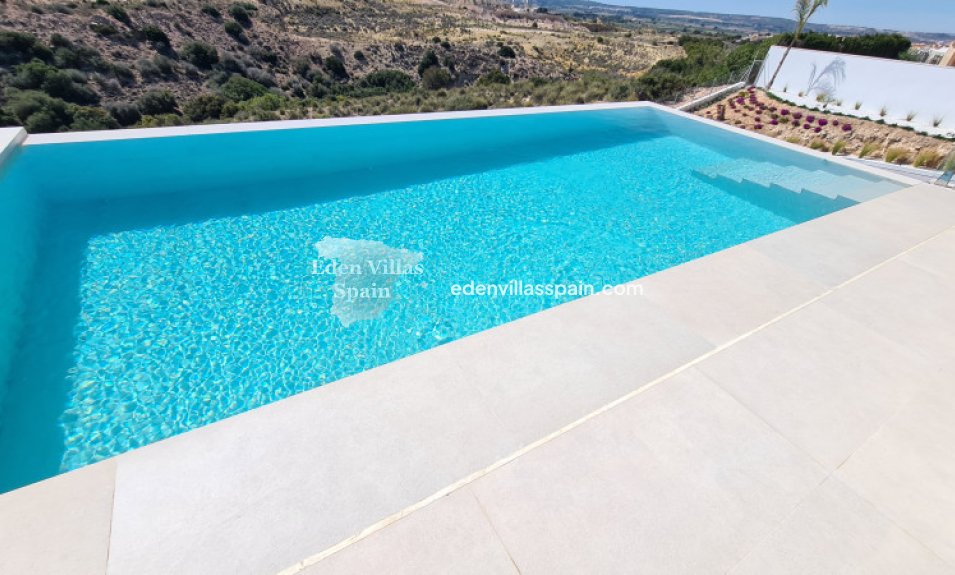 Resale - Coastal Villa - La Marina