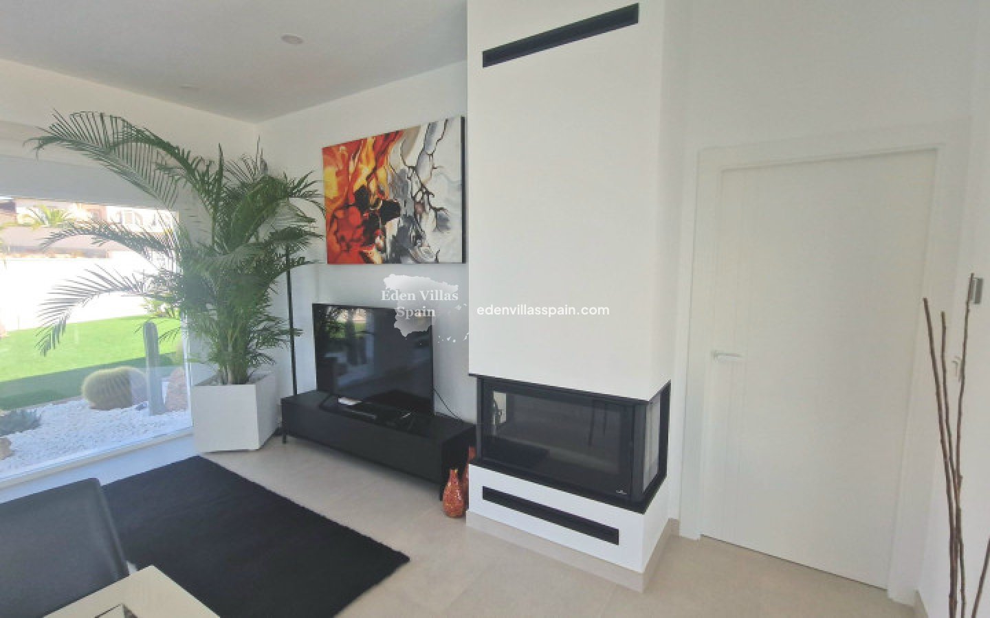 Resale - Coastal Villa - La Marina