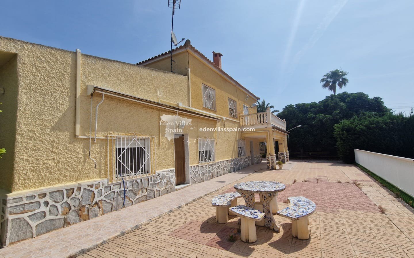 Resale - Coastal Villa - La Marina