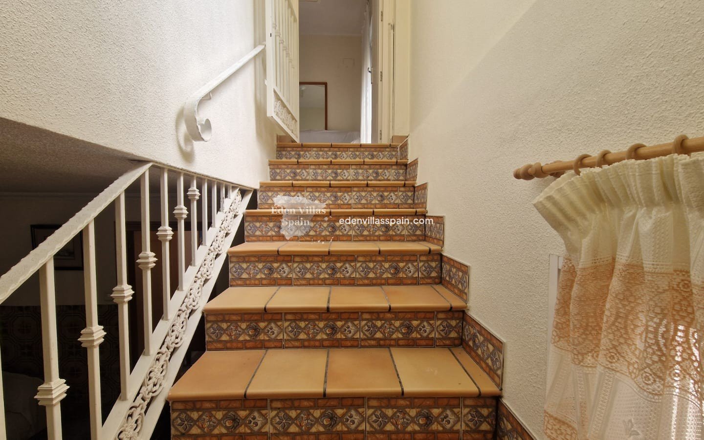 Resale - Coastal Villa - La Marina