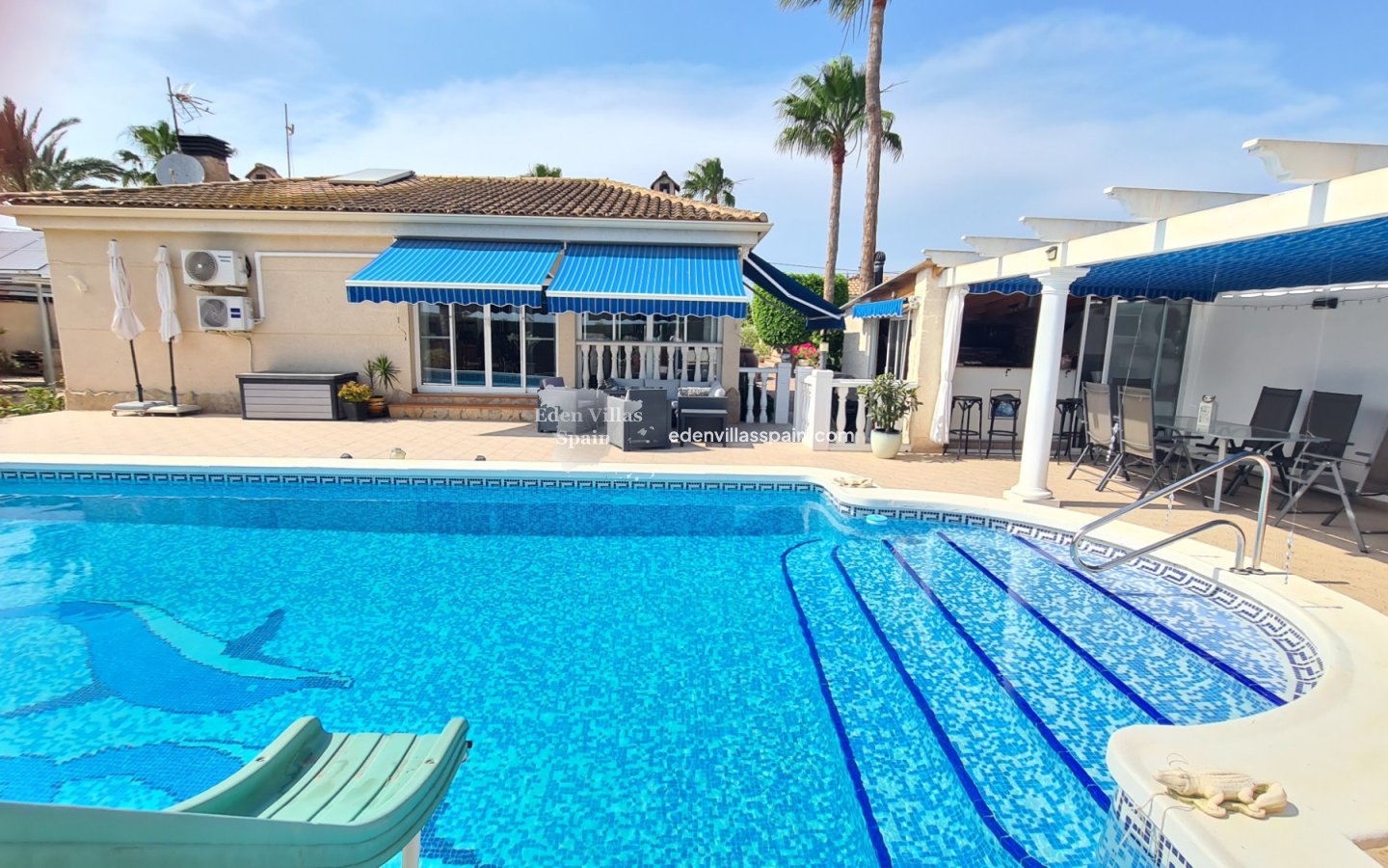 Resale - Coastal Villa - La Marina