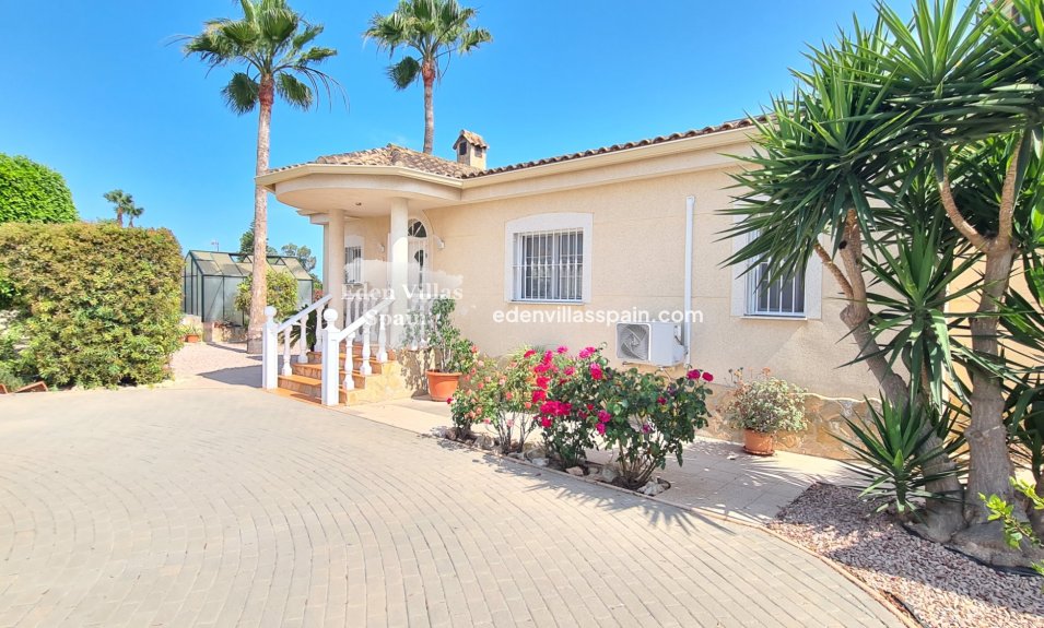 Resale - Coastal Villa - La Marina