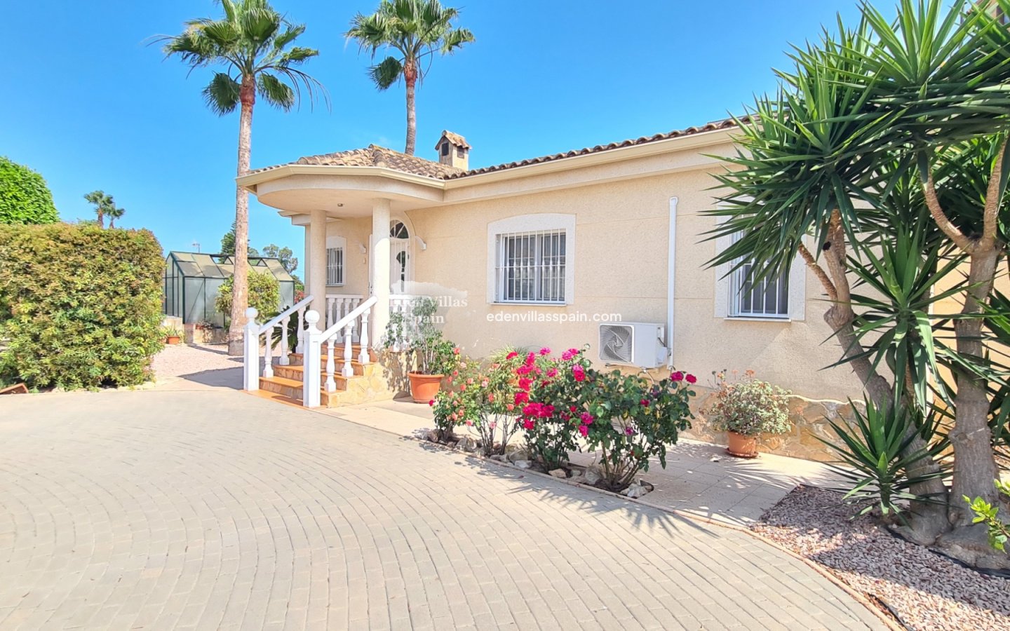 Resale - Coastal Villa - La Marina