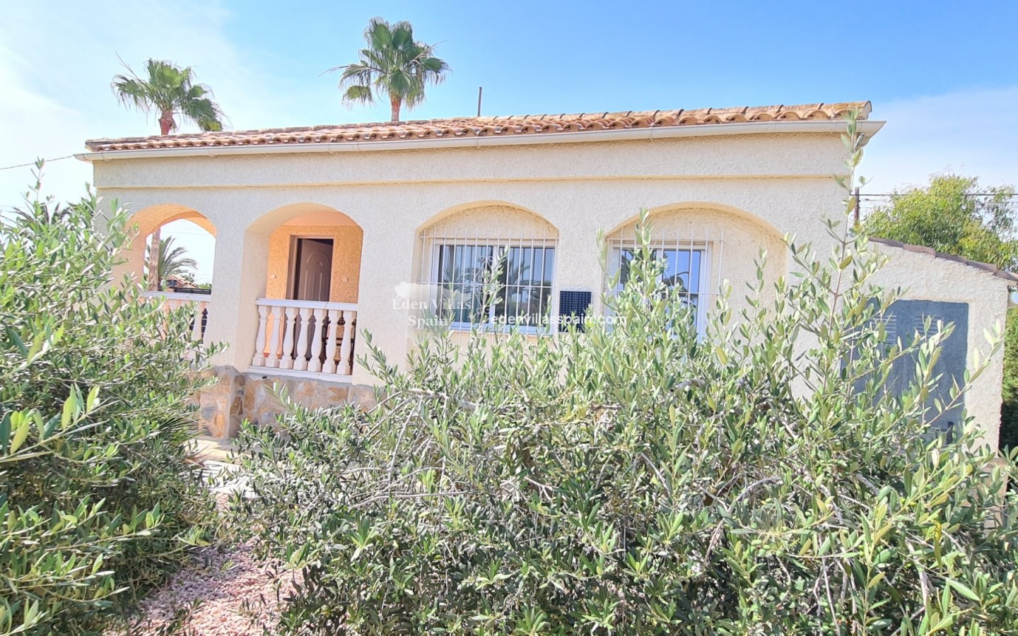 Resale - Coastal Villa - La Marina
