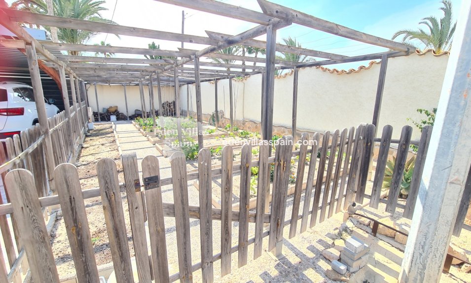 Resale - Coastal Villa - La Marina