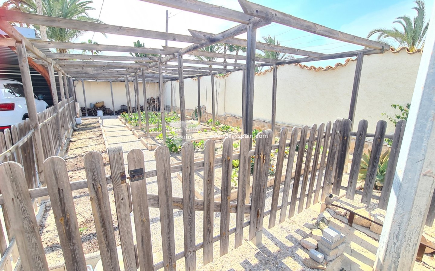 Resale - Coastal Villa - La Marina