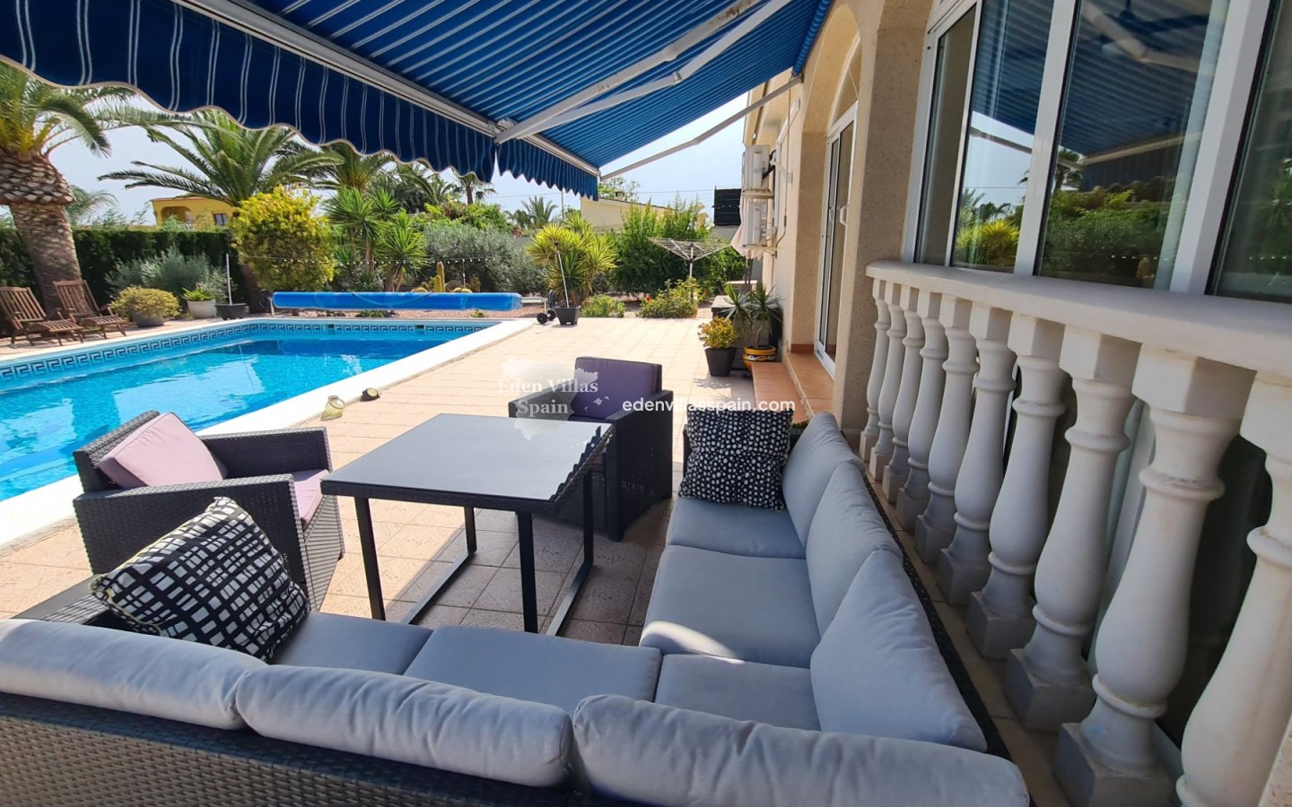 Resale - Coastal Villa - La Marina