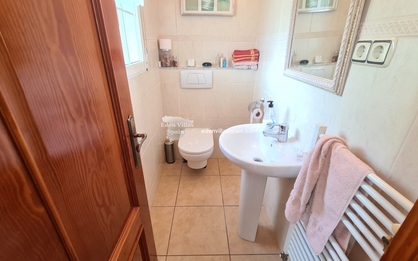 Resale - Coastal Villa - La Marina