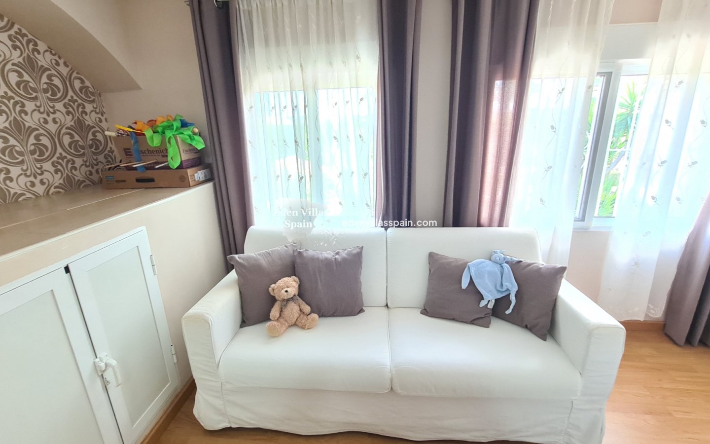 Resale - Coastal Villa - La Marina