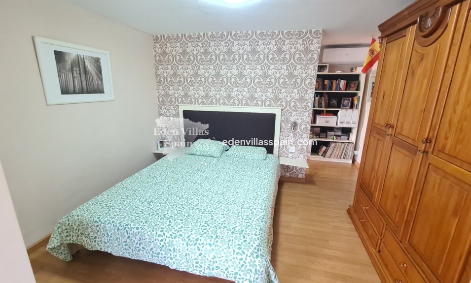 Resale - Coastal Villa - La Marina