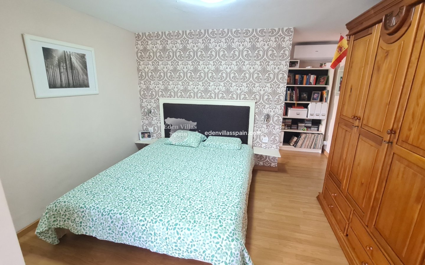 Resale - Coastal Villa - La Marina