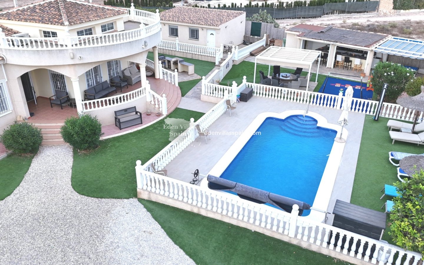 Resale - Coastal Villa - La Marina