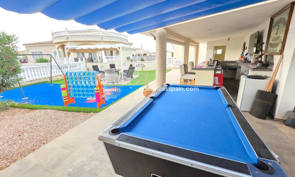 Resale - Coastal Villa - La Marina