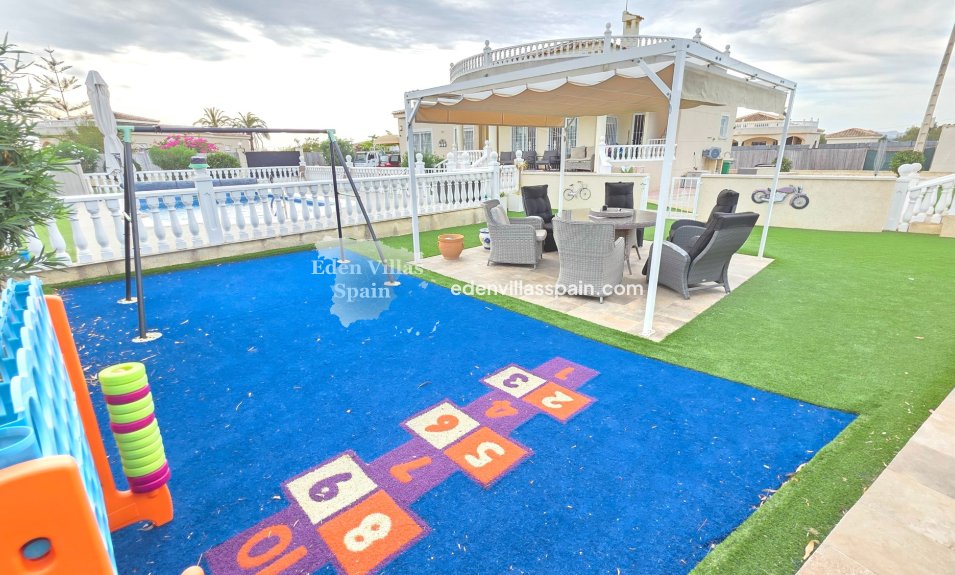 Resale - Coastal Villa - La Marina