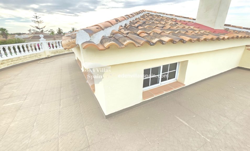 Resale - Coastal Villa - La Marina