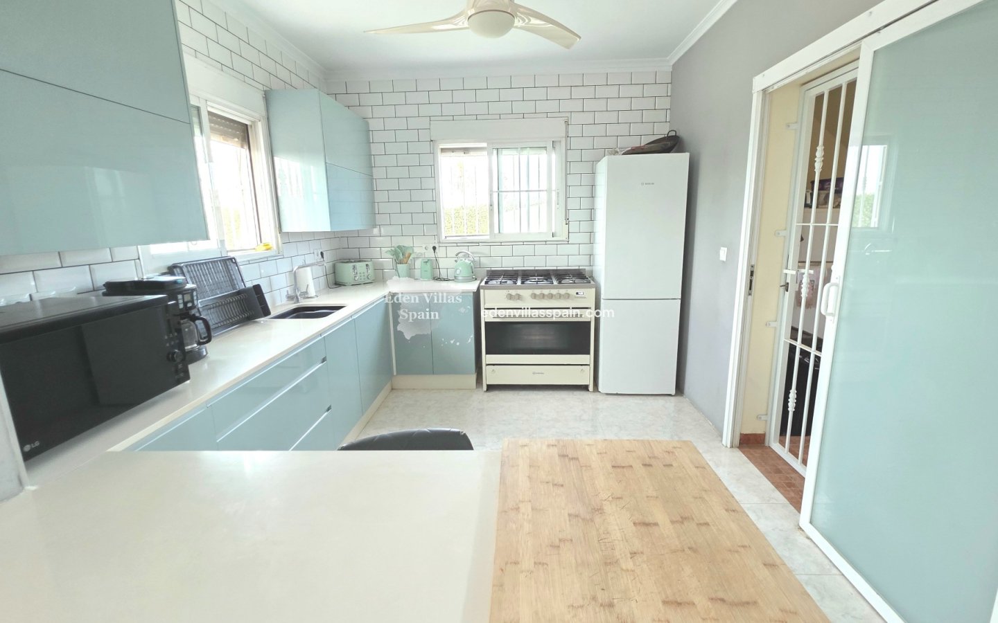 Resale - Coastal Villa - La Marina