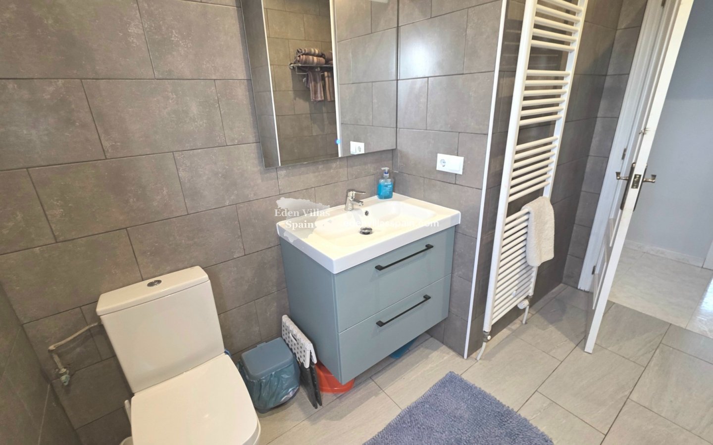 Resale - Coastal Villa - La Marina