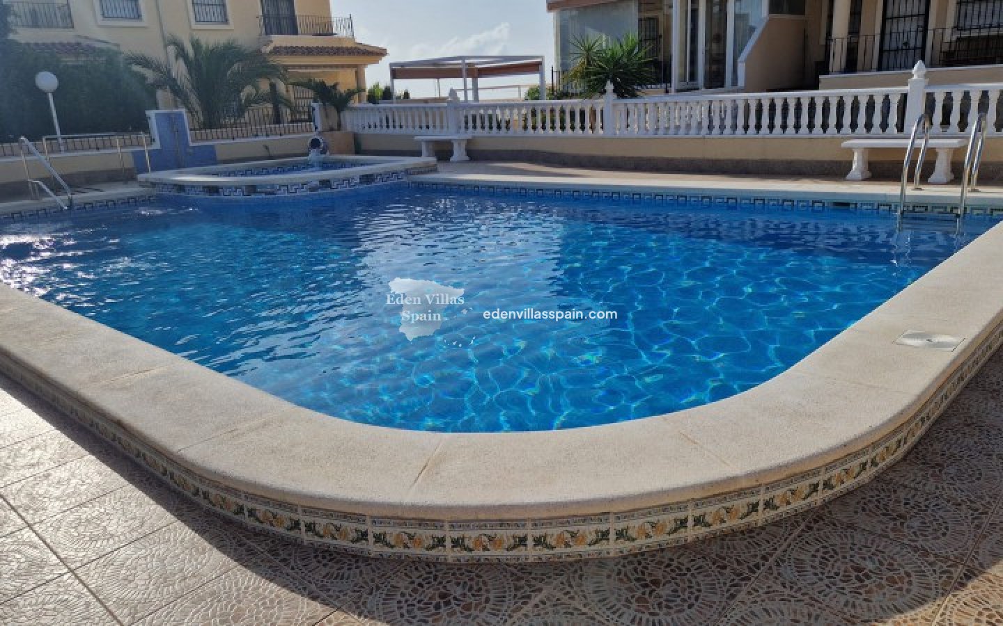 Resale - Coastal Villa - Rojales