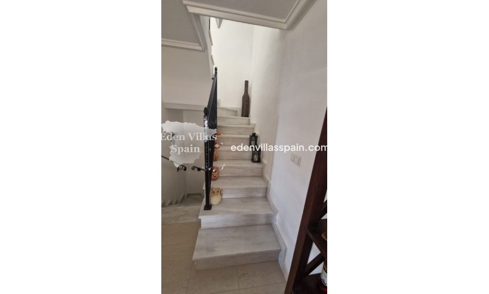 Resale - Coastal Villa - Rojales