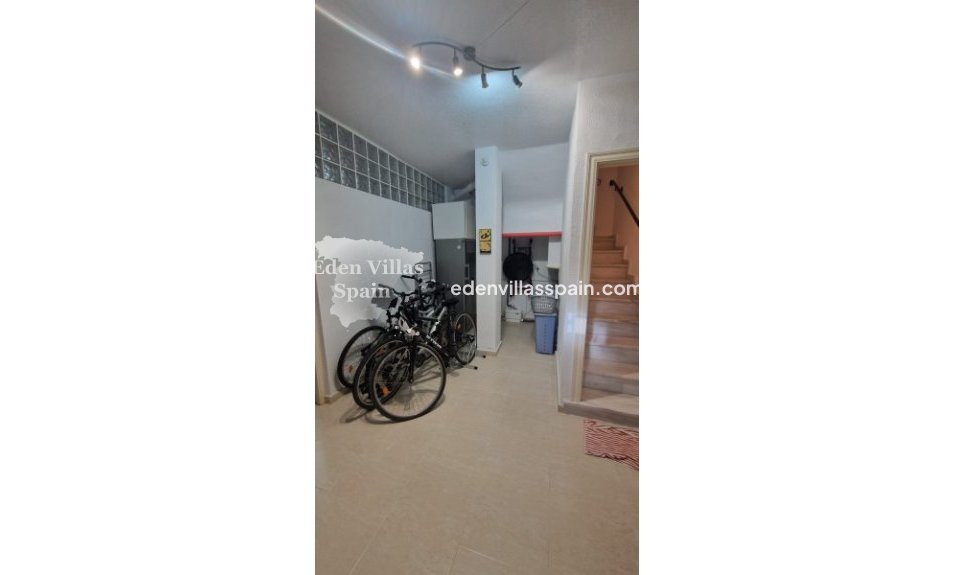 Resale - Coastal Villa - Rojales