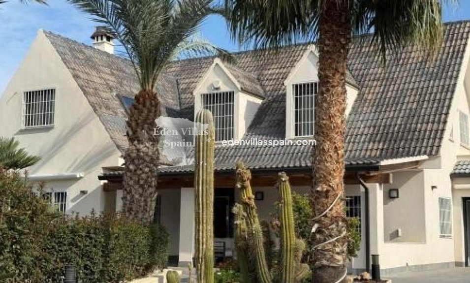 Resale - Coastal Villa - San Juan