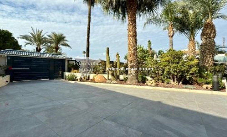 Resale - Coastal Villa - San Juan