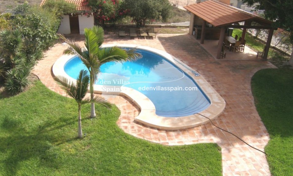 Resale - Country House - Alicante