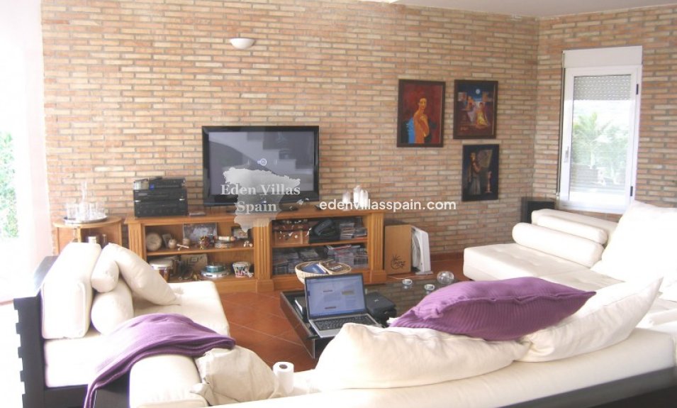 Resale - Country House - Alicante