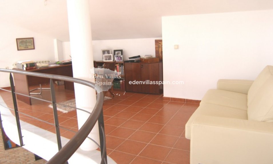 Resale - Country House - Alicante