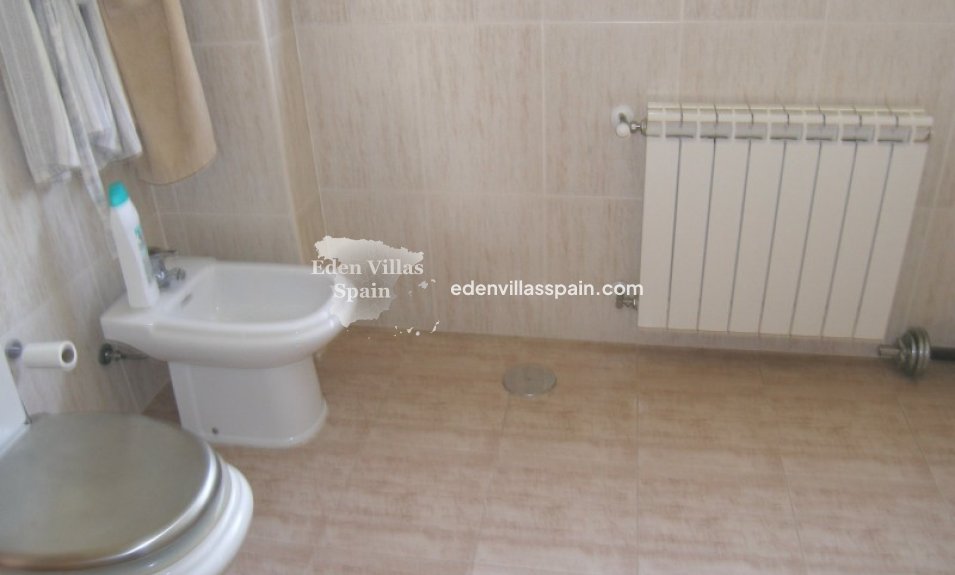 Resale - Country House - Alicante