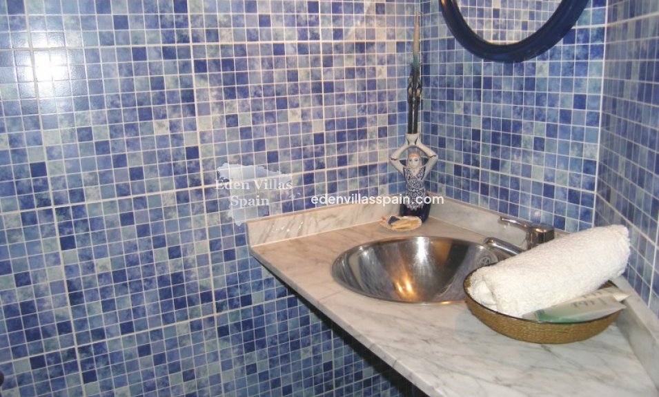 Resale - Country House - Alicante