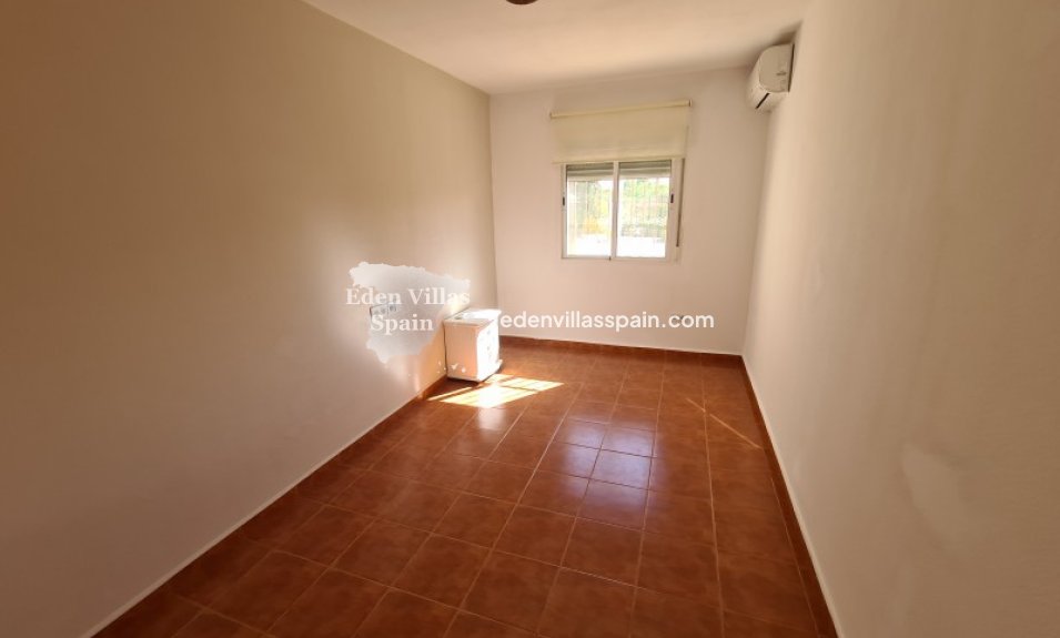 Resale - Country House - Almoradi