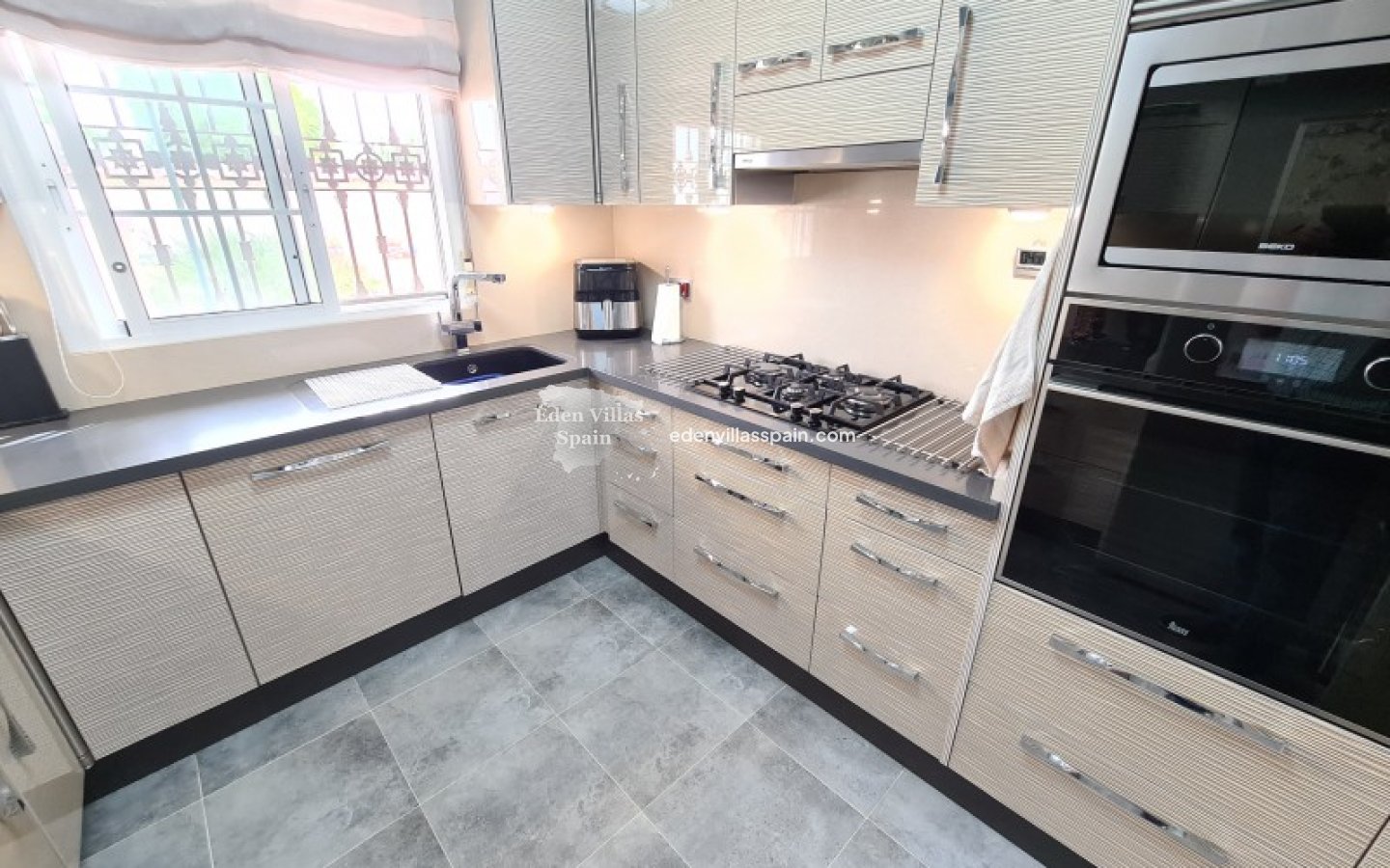 Resale - Country House - Catral