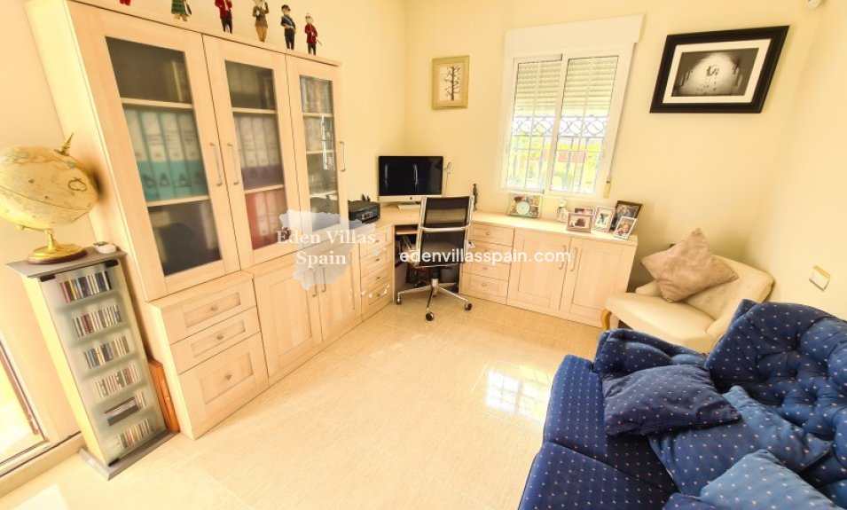 Resale - Country House - Catral
