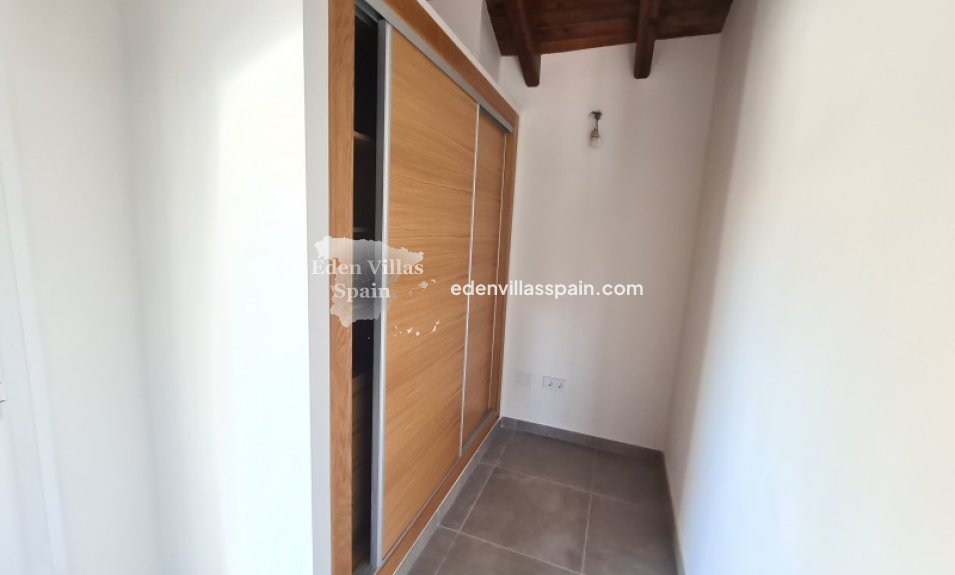 Resale - Country House - Catral