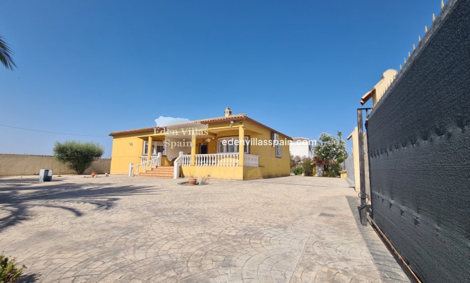 Resale - Country House - Catral