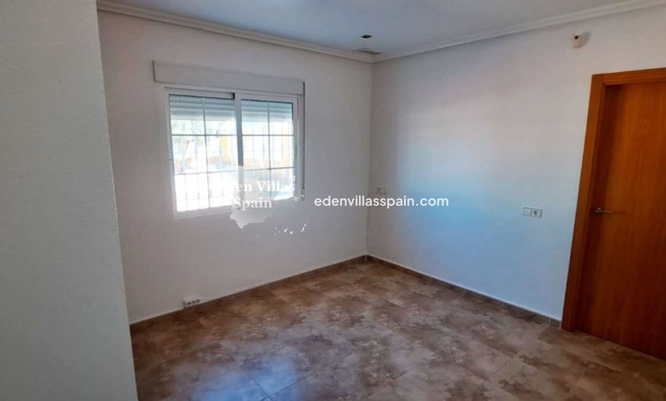 Resale - Country House - Catral