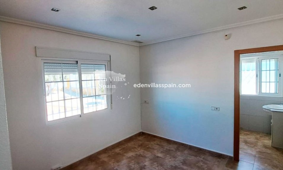 Resale - Country House - Catral