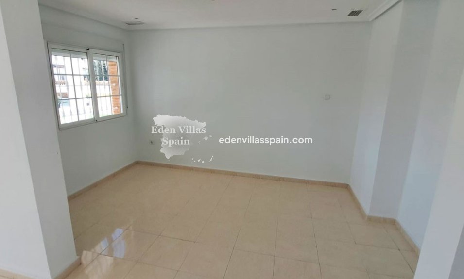 Resale - Country House - Catral