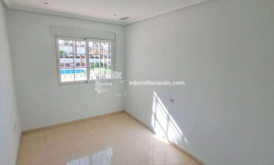 Resale - Country House - Catral