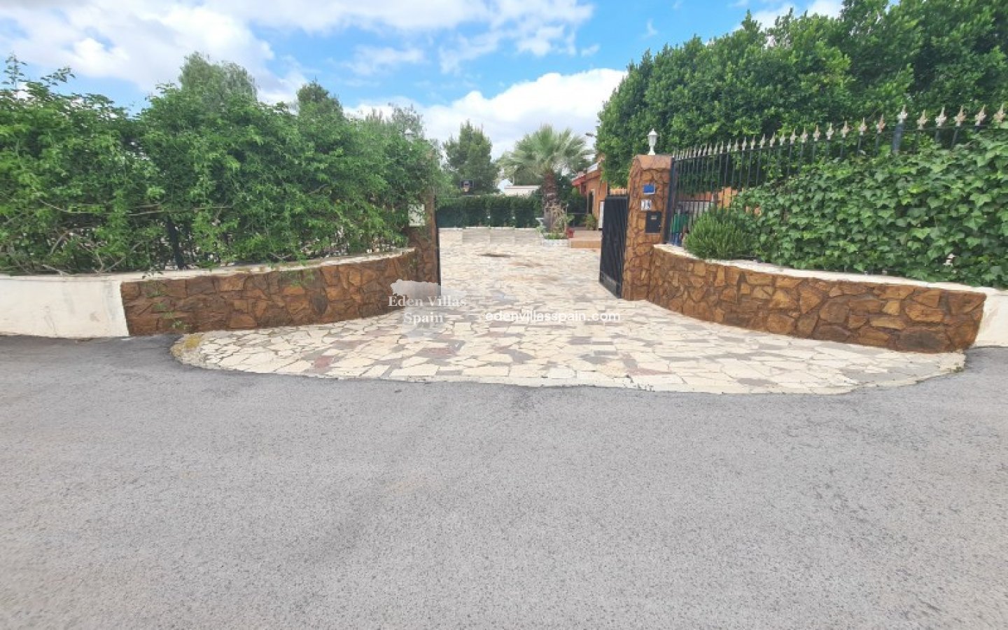 Resale - Country House - Crevillente