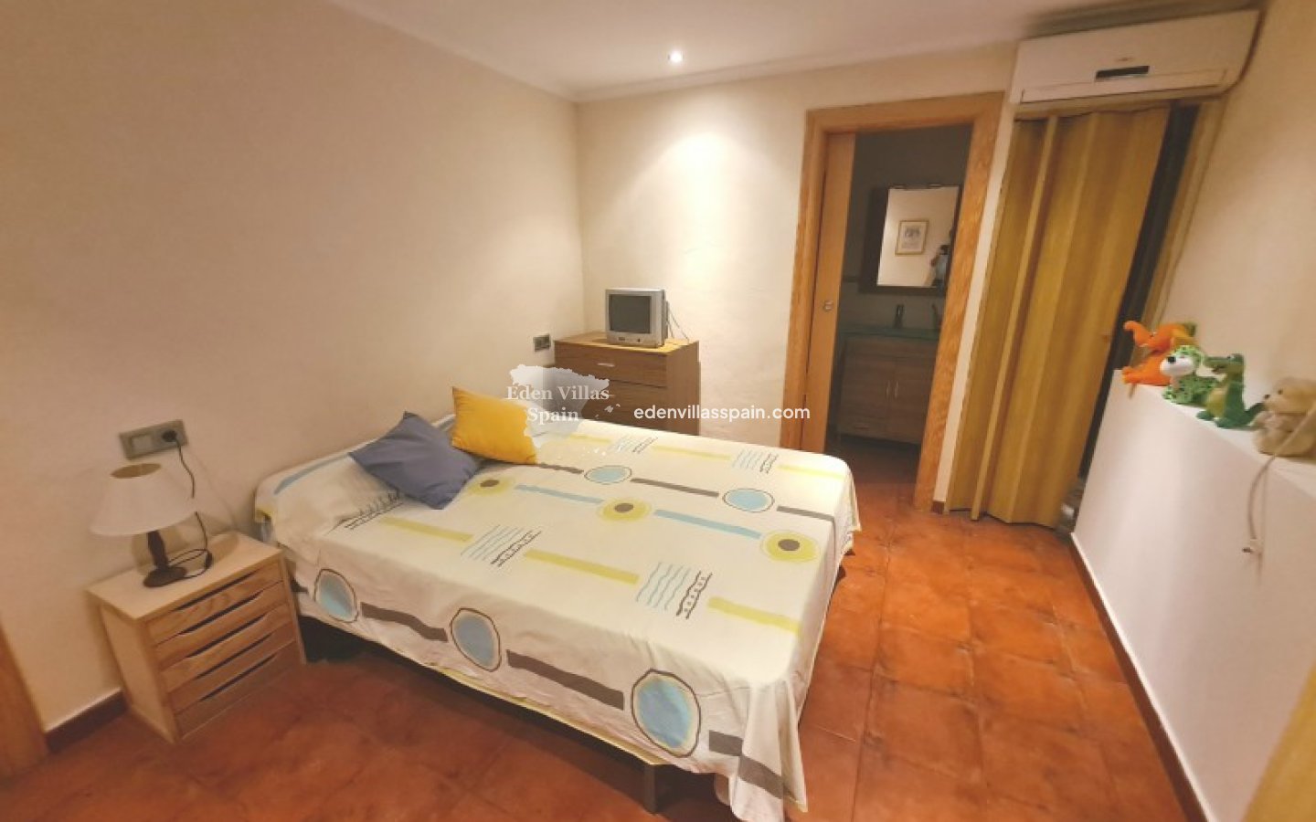 Resale - Country House - Crevillente