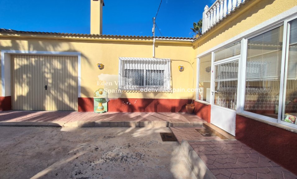 Resale - Country House - Crevillente